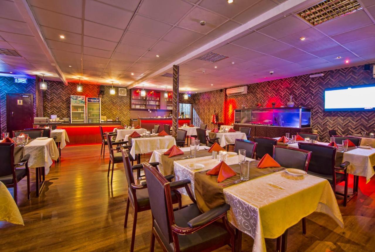 Mutrah Hotel Muscat Ngoại thất bức ảnh